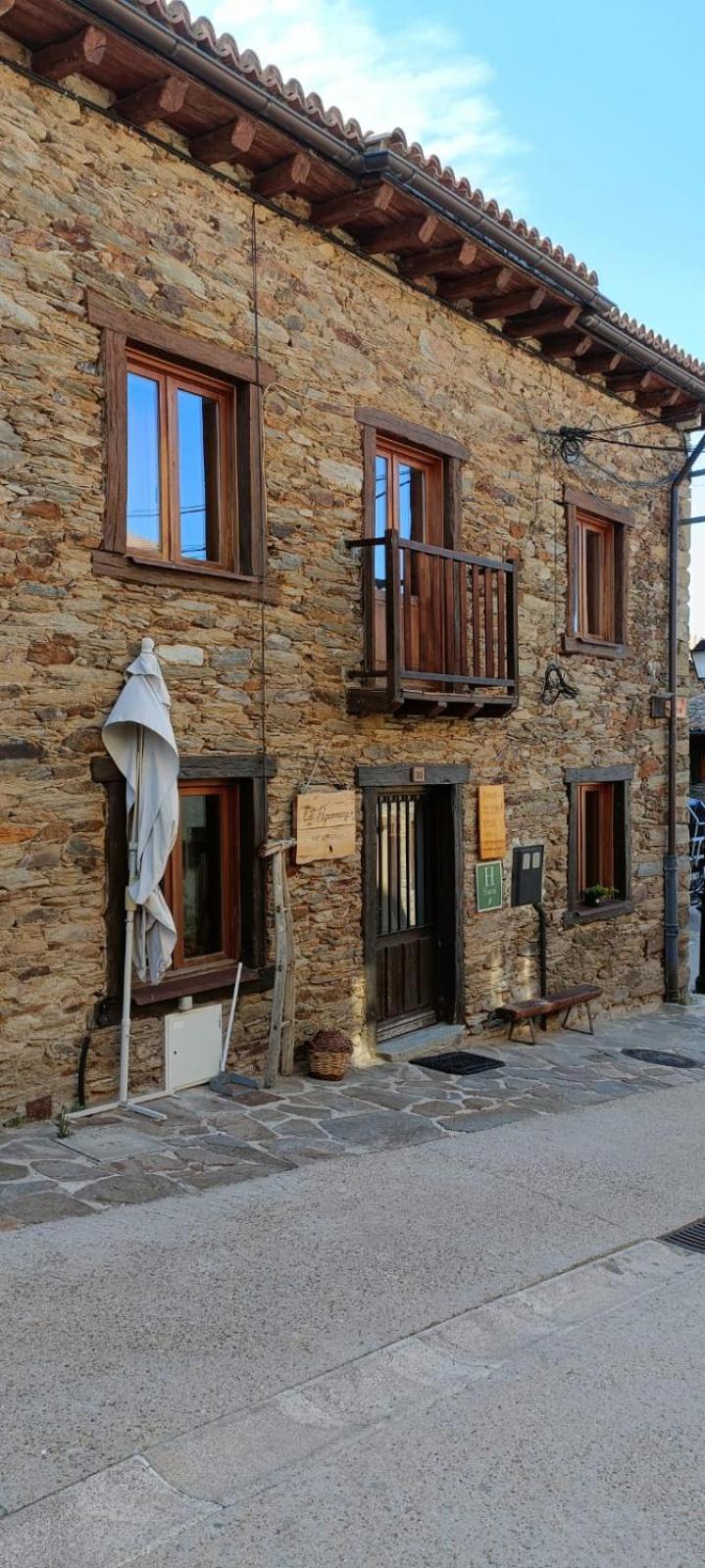 Hotel Papamoscas La Hiruela Extérieur photo