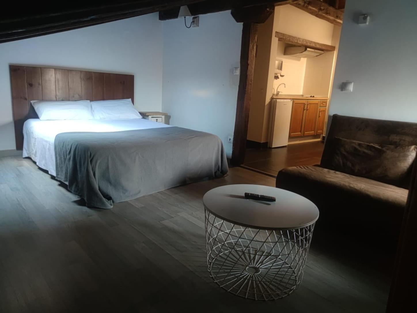 Hotel Papamoscas La Hiruela Extérieur photo